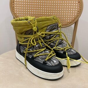 Jimmy Choo GREEN ‘Wanaka’ snow boots